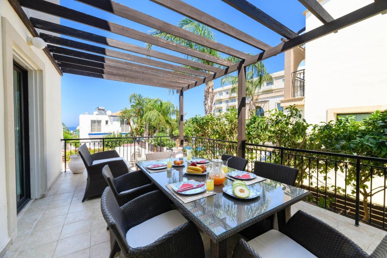 Protaras Centro Villa Buitenkant foto