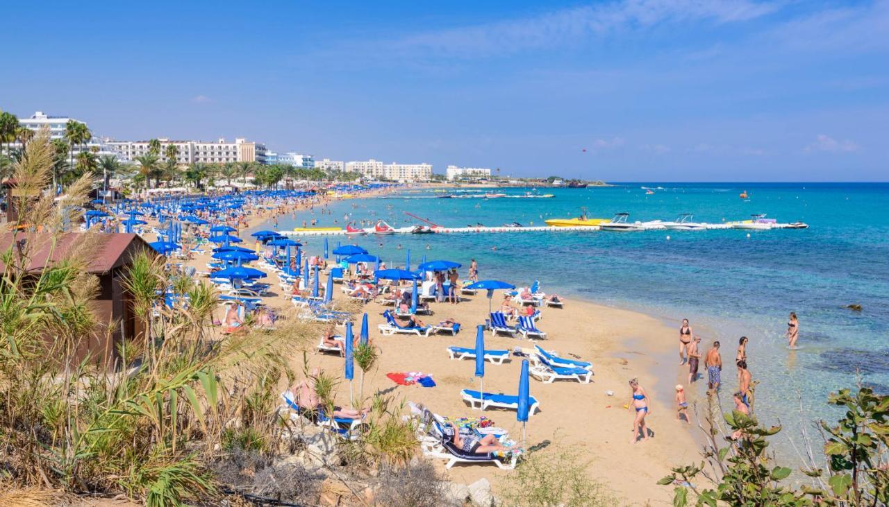 Protaras Centro Villa Buitenkant foto